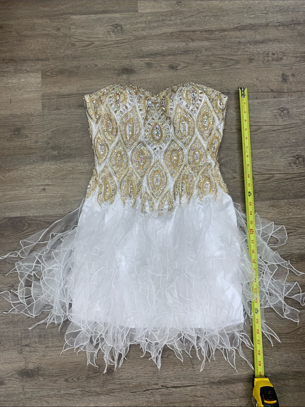 Sherri Hill White and Gold Beaded Feathered Party Dress Size 6